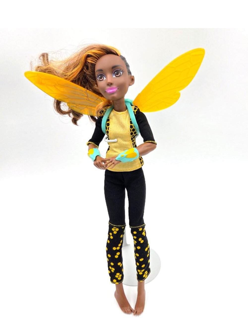 DC Super Hero Girls Bumblebee Action Figure Doll Read